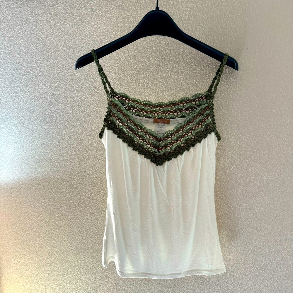 Cute Crochet Trim Tank Top NWT XS